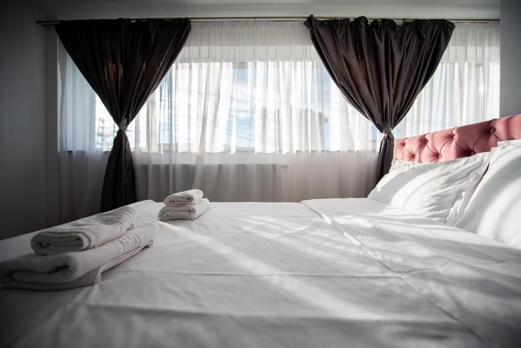 Rania Apartments Cluj-Napoca Ngoại thất bức ảnh