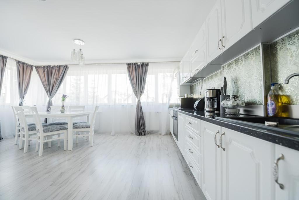 Rania Apartments Cluj-Napoca Ngoại thất bức ảnh